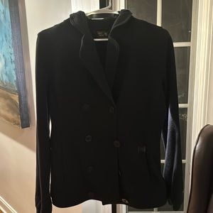 Mountain hard wear jacket. Dark gray